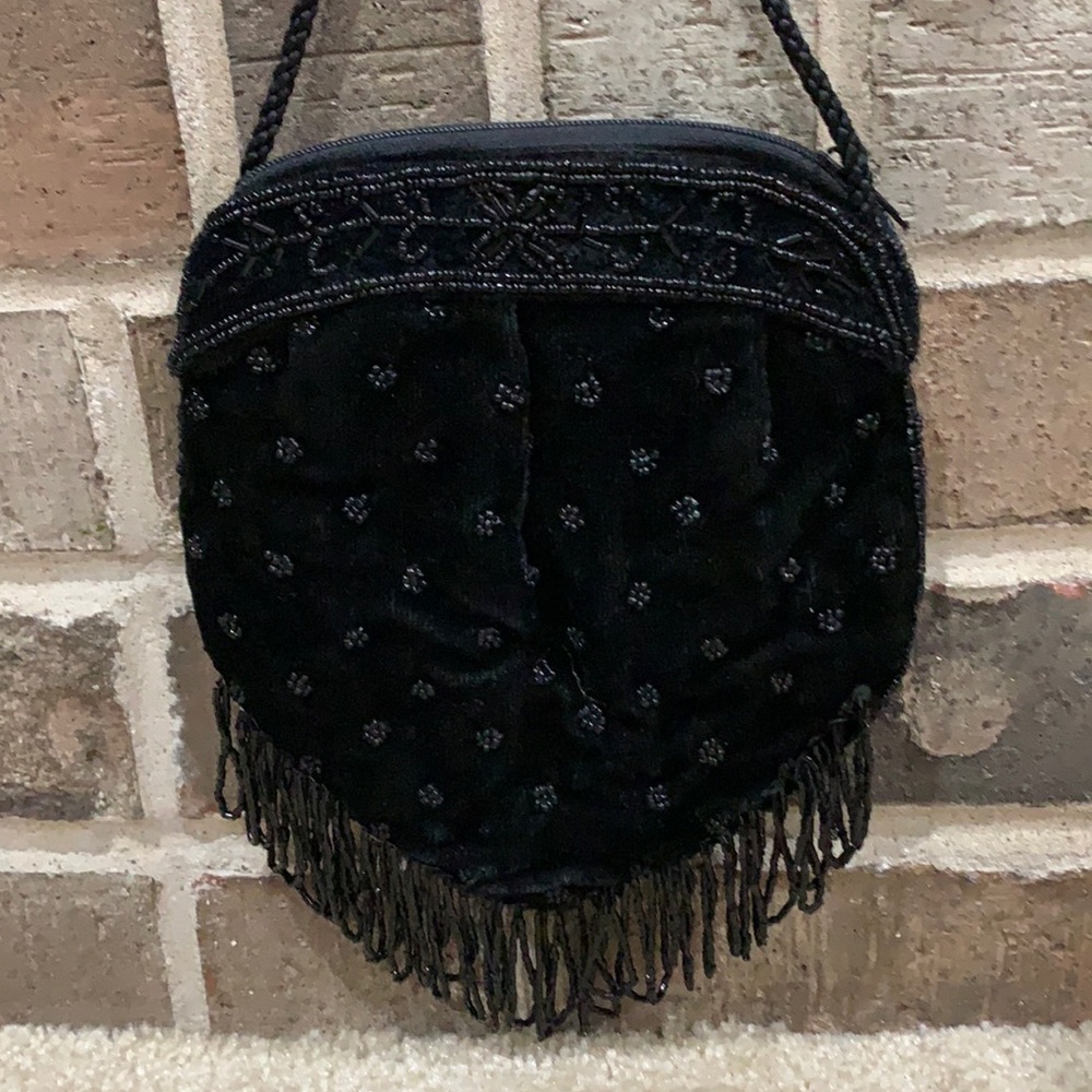 Black vintage purse